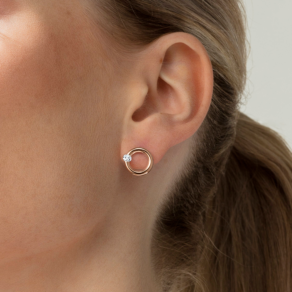 NIESSING ニーシング　ドイツ　ピアス NIESSING ニーシング ドイツ ピアス - メルカリ