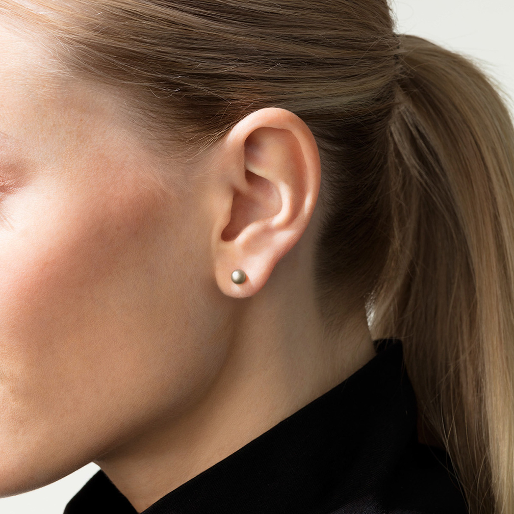 Niessing NOW Galaxy earrings