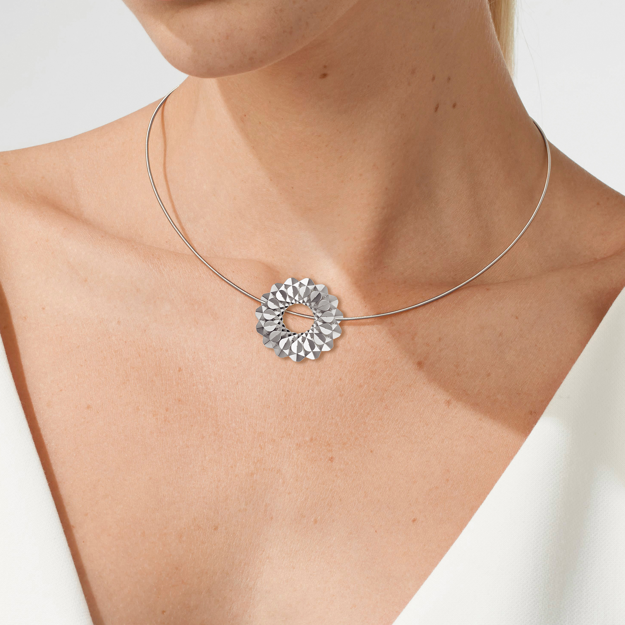 Niessing Phoenix pendant