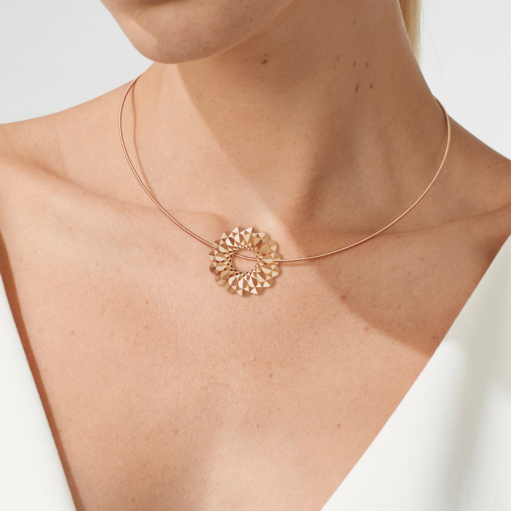 霓星 Phoenix 吊坠