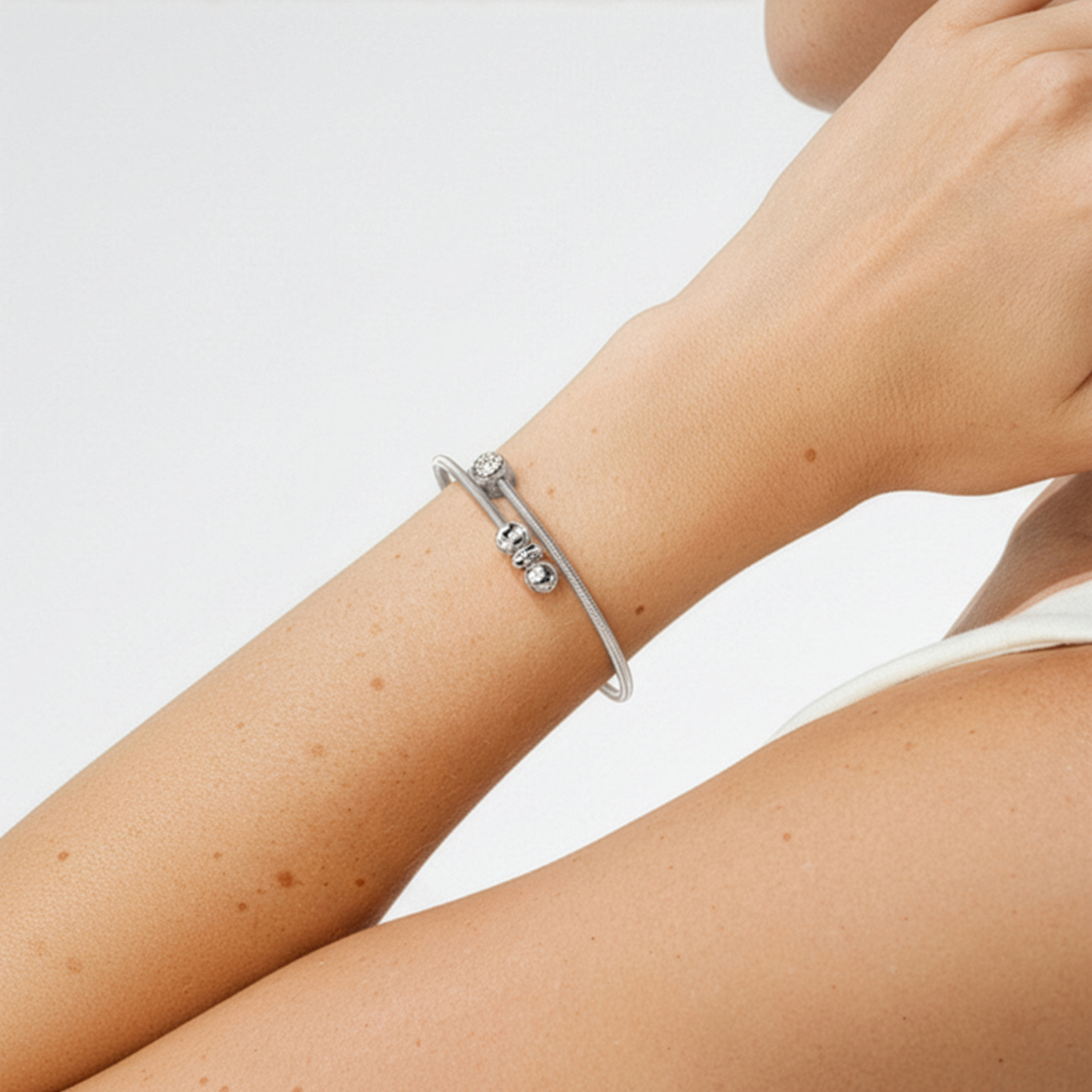 霓星 Colette C Diamond Spannring